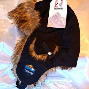 AVALANCH HAT